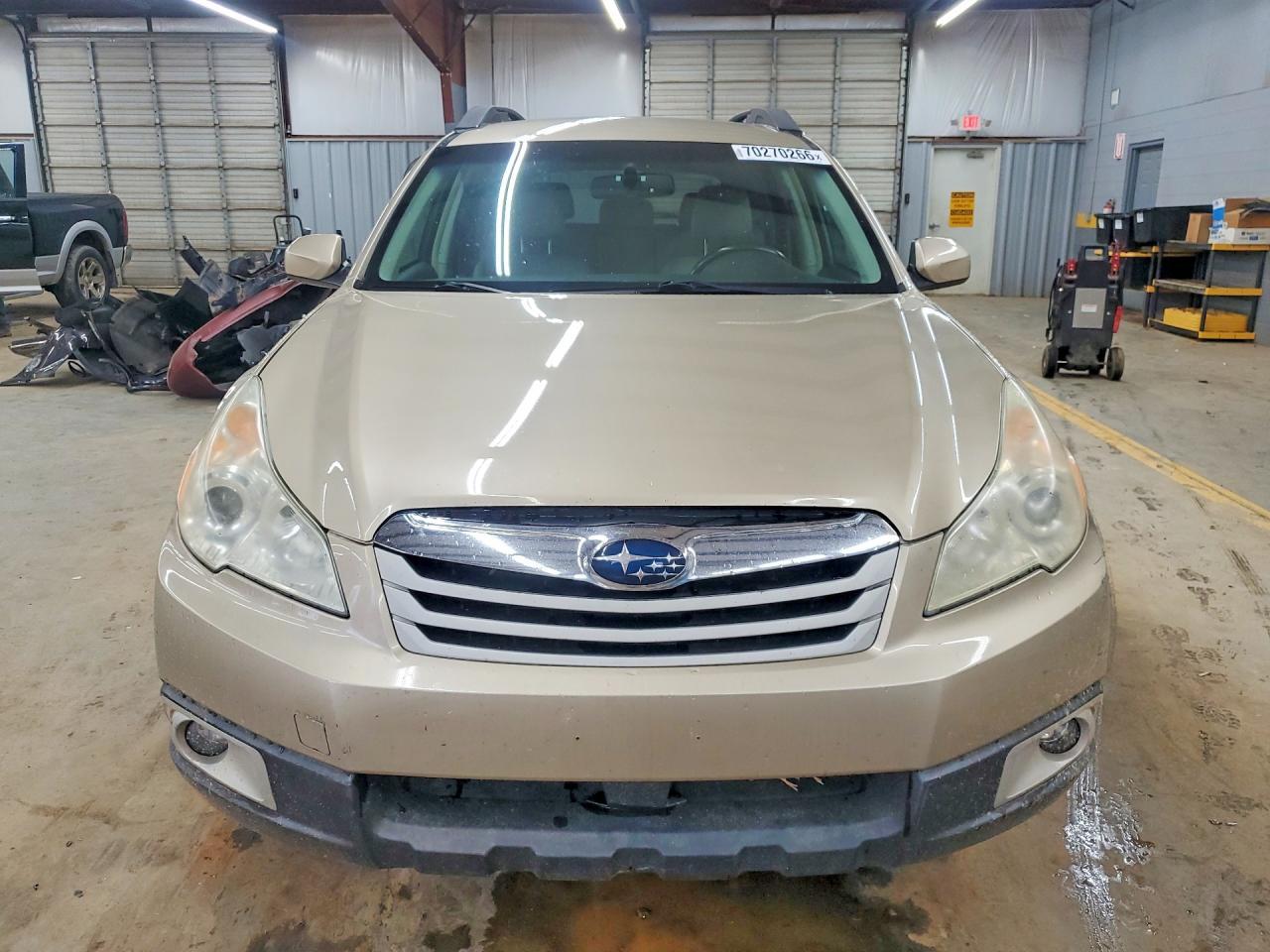 2010 Subaru Outback 2.5I Premium - Фото 5