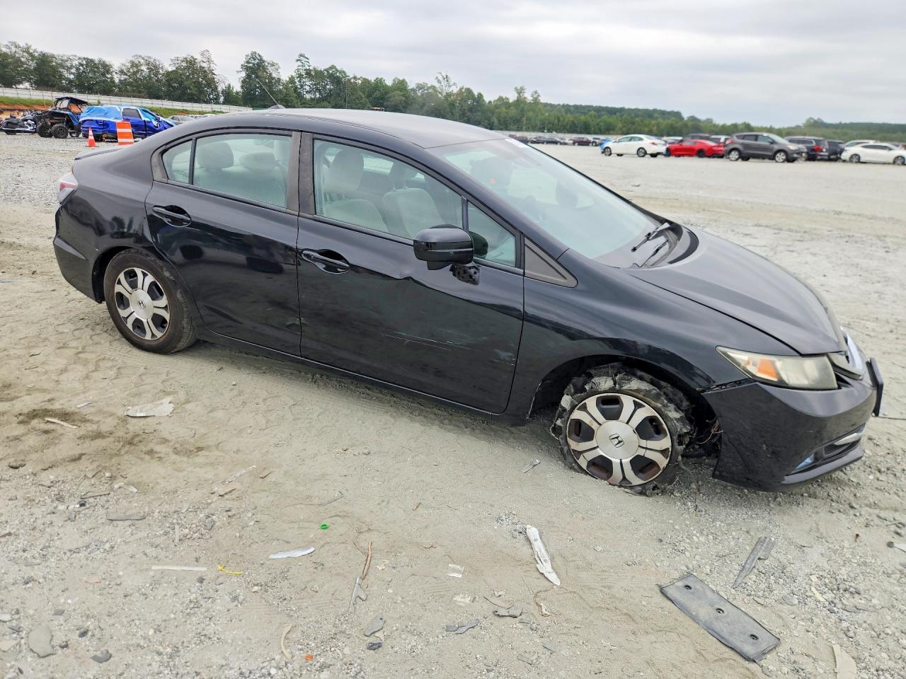 2015 Honda Civic Hybrid - Image 4