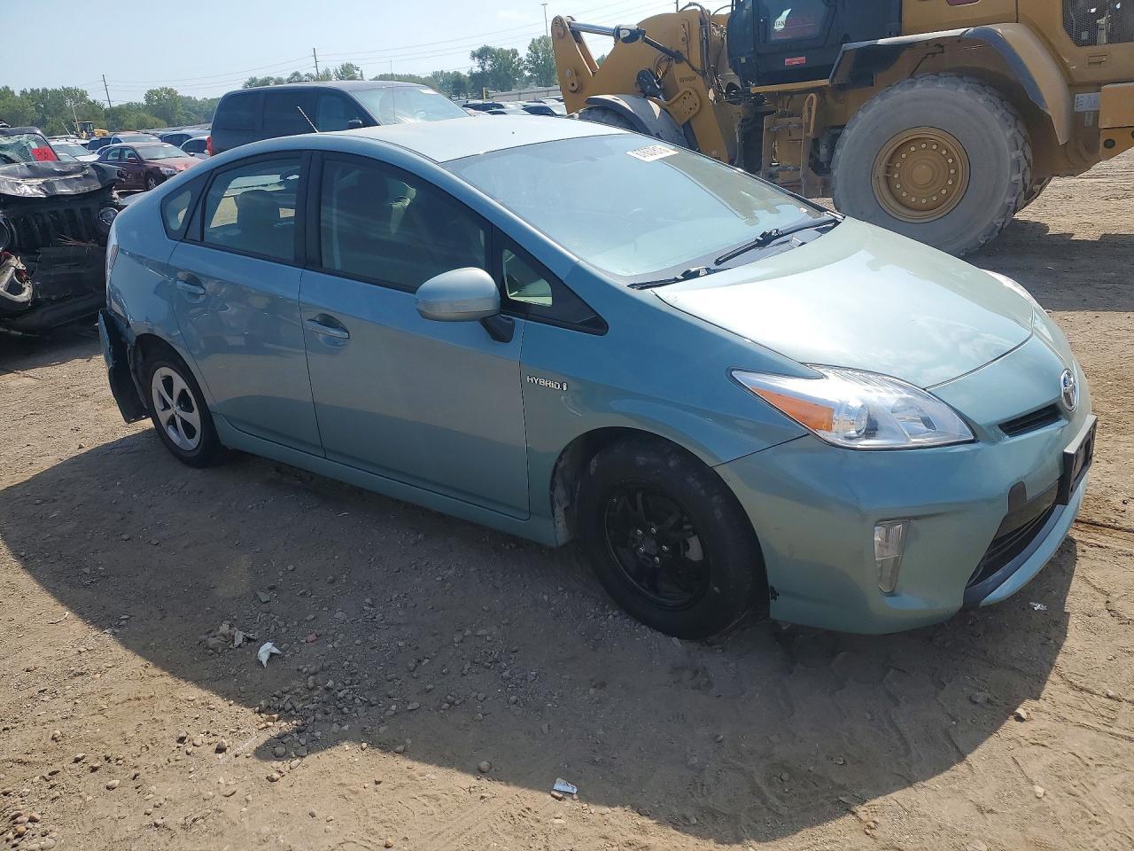 2012 Toyota Prius Three - Фото 4
