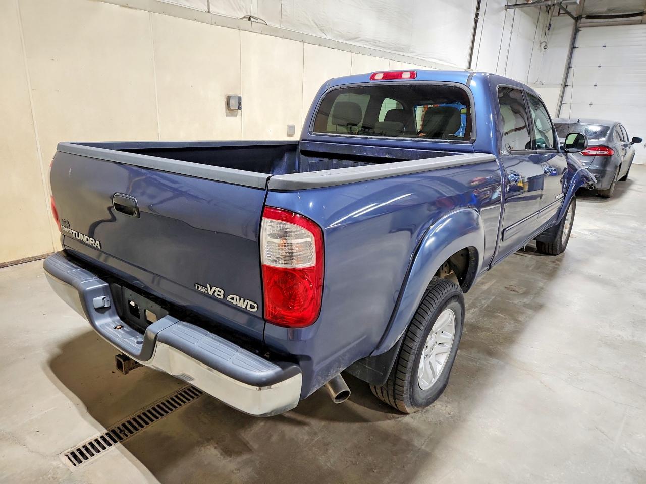 2004 Toyota Tundra Sr5 - Фото 3