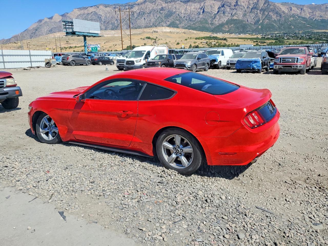 2016 Ford Mustang - Фото 2