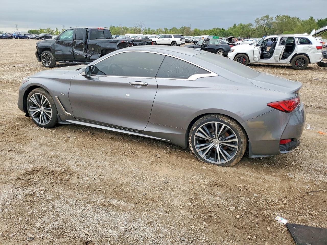 2018 Infiniti Q60 3.0T Luxe - Image 2