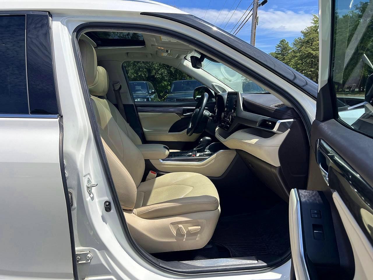 2021 Toyota Highlander Hybrid Limited - Фото 5