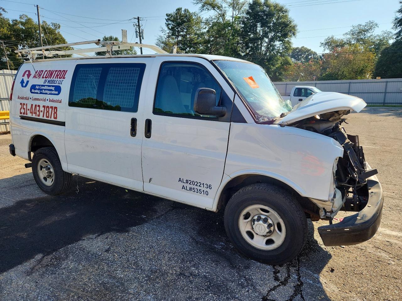 2015 Chevrolet Express G2500 - Фото 4