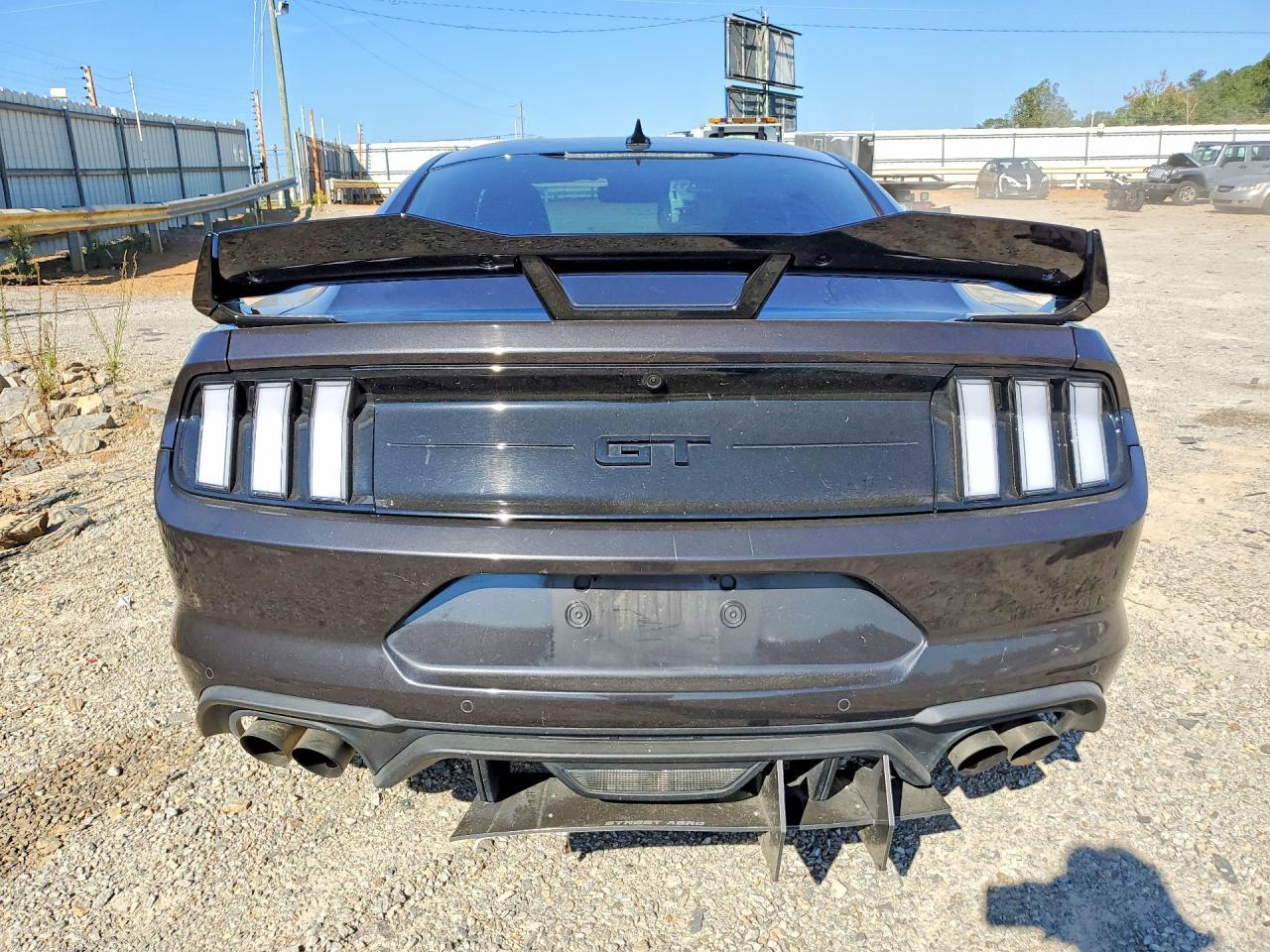 2022 Ford Mustang Gt - Фото 6