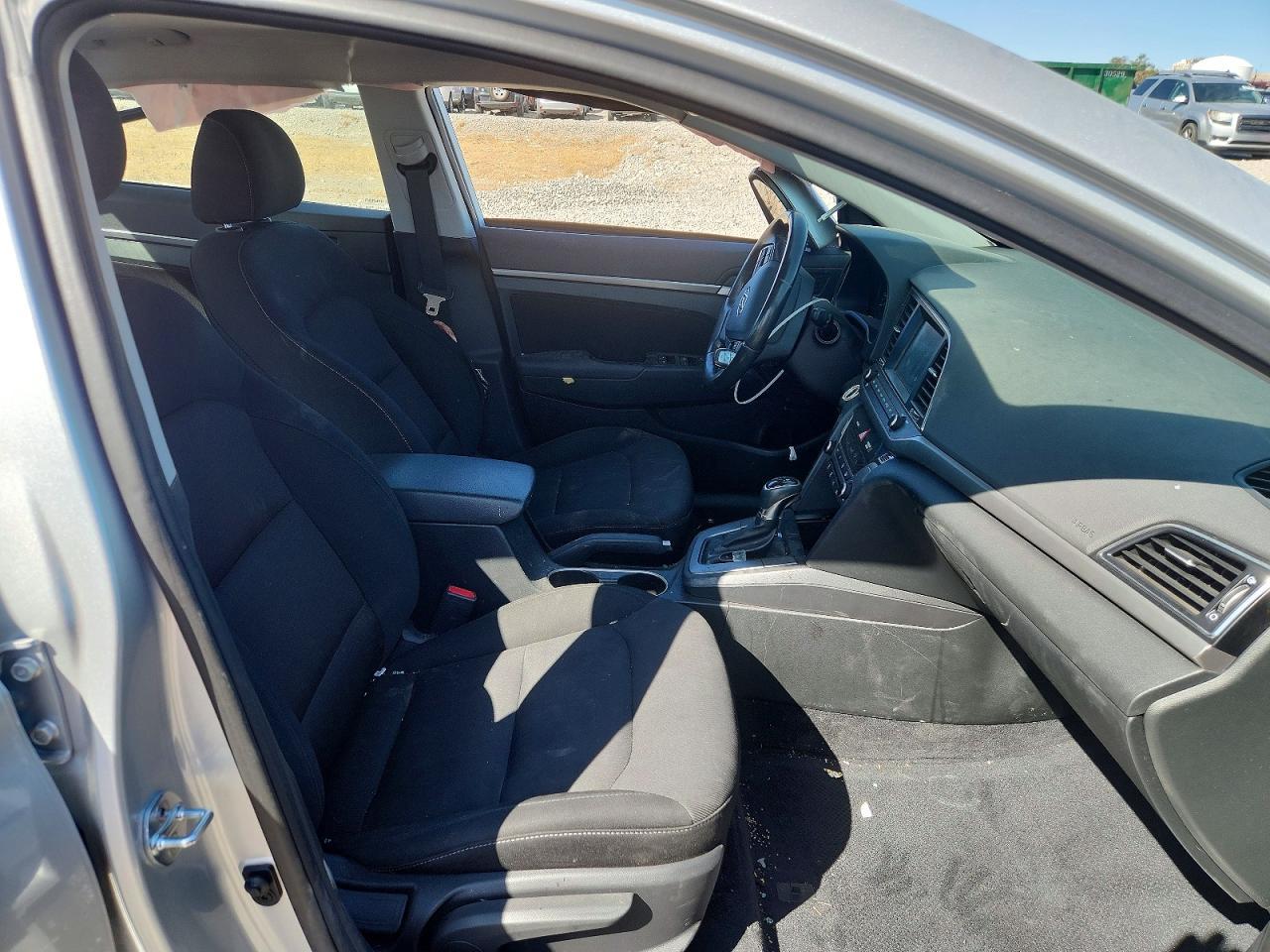 2018 Hyundai Elantra Value Edition - Image 7