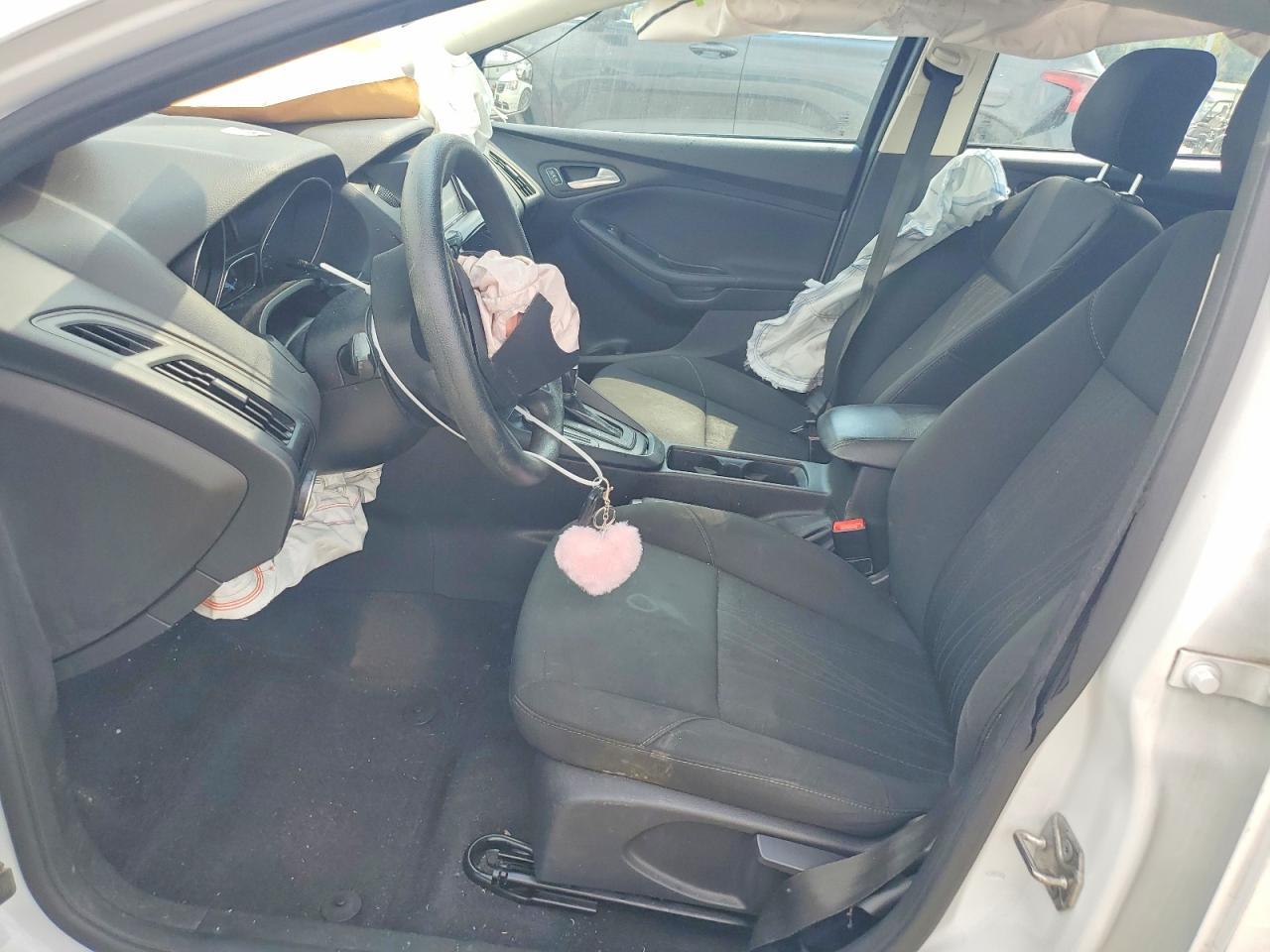 2016 Ford Focus Se - Фото 7