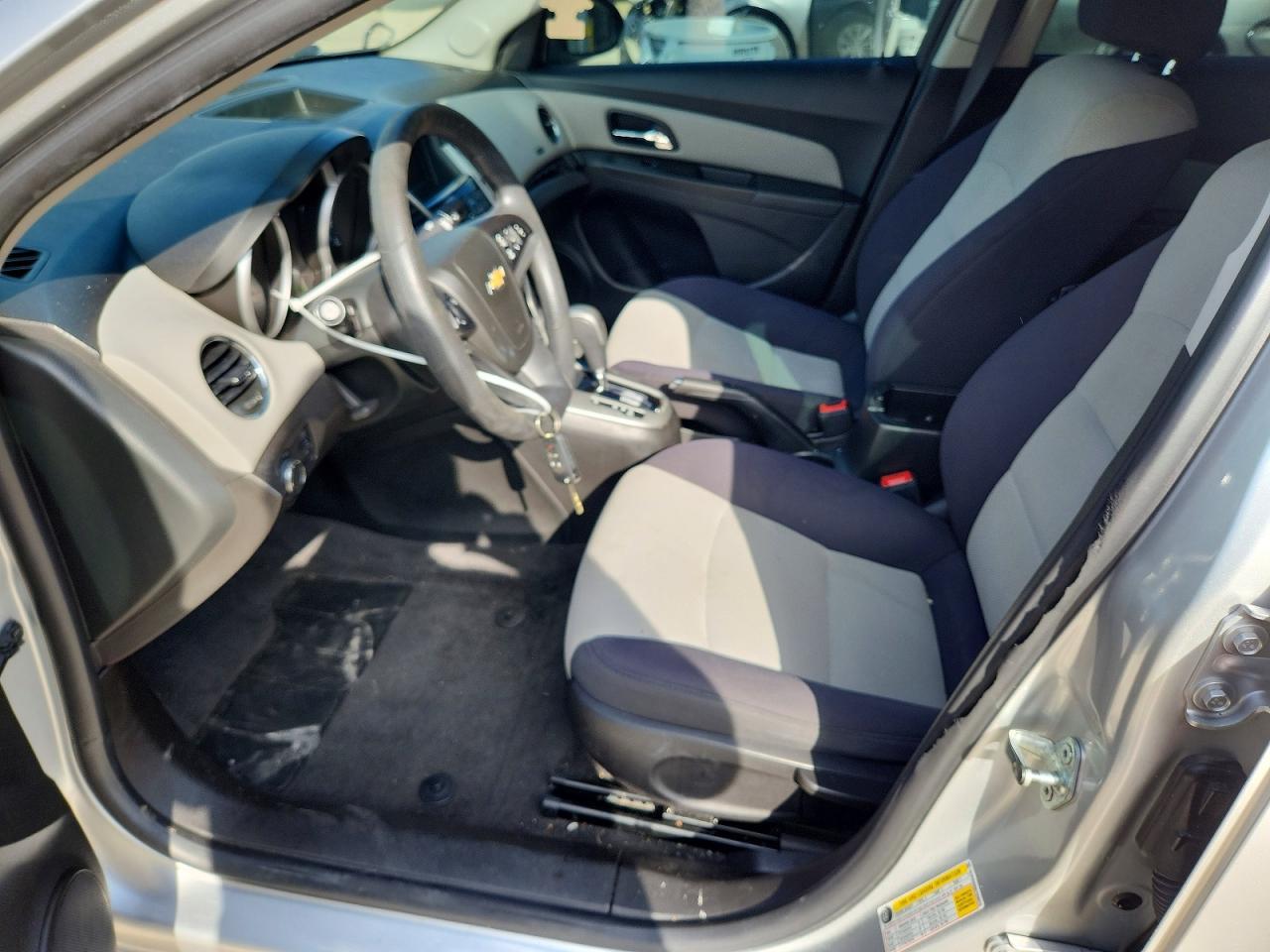2013 Chevrolet Cruze Ls - Фото 7