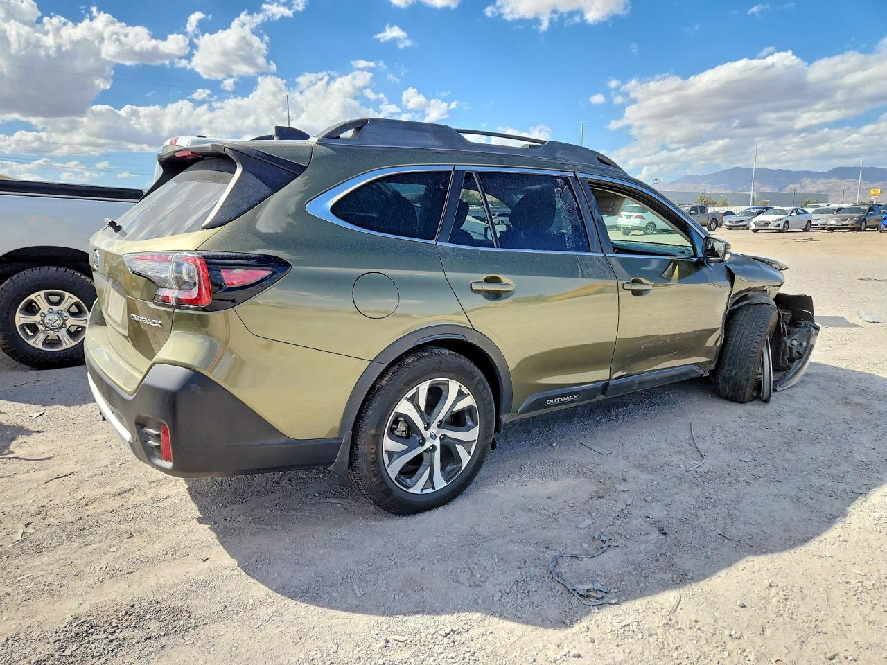 2020 Subaru Outback Limited - Фото 3