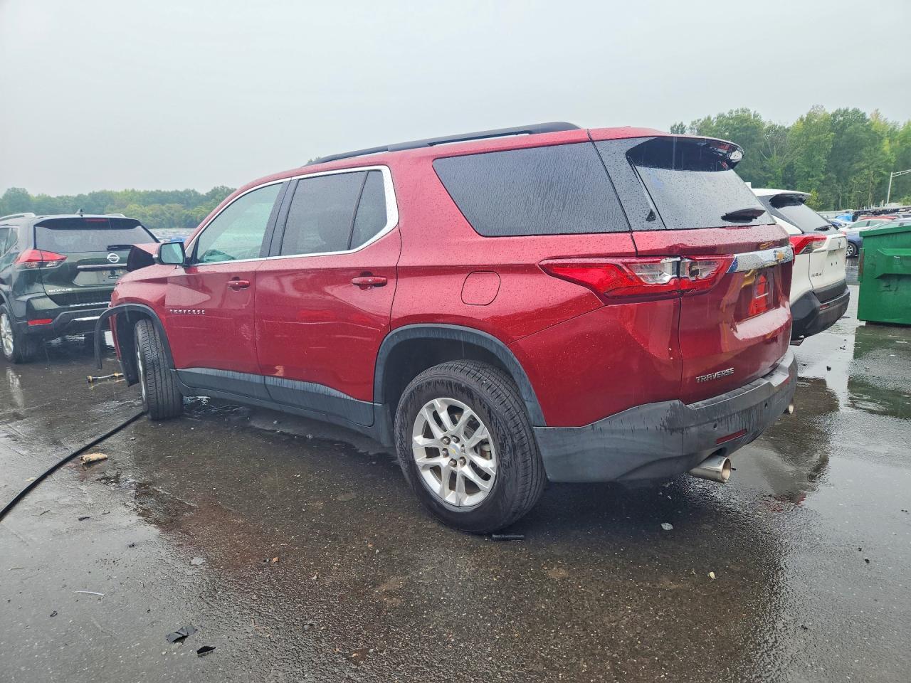 2019 Chevrolet Traverse Lt - Фото 2