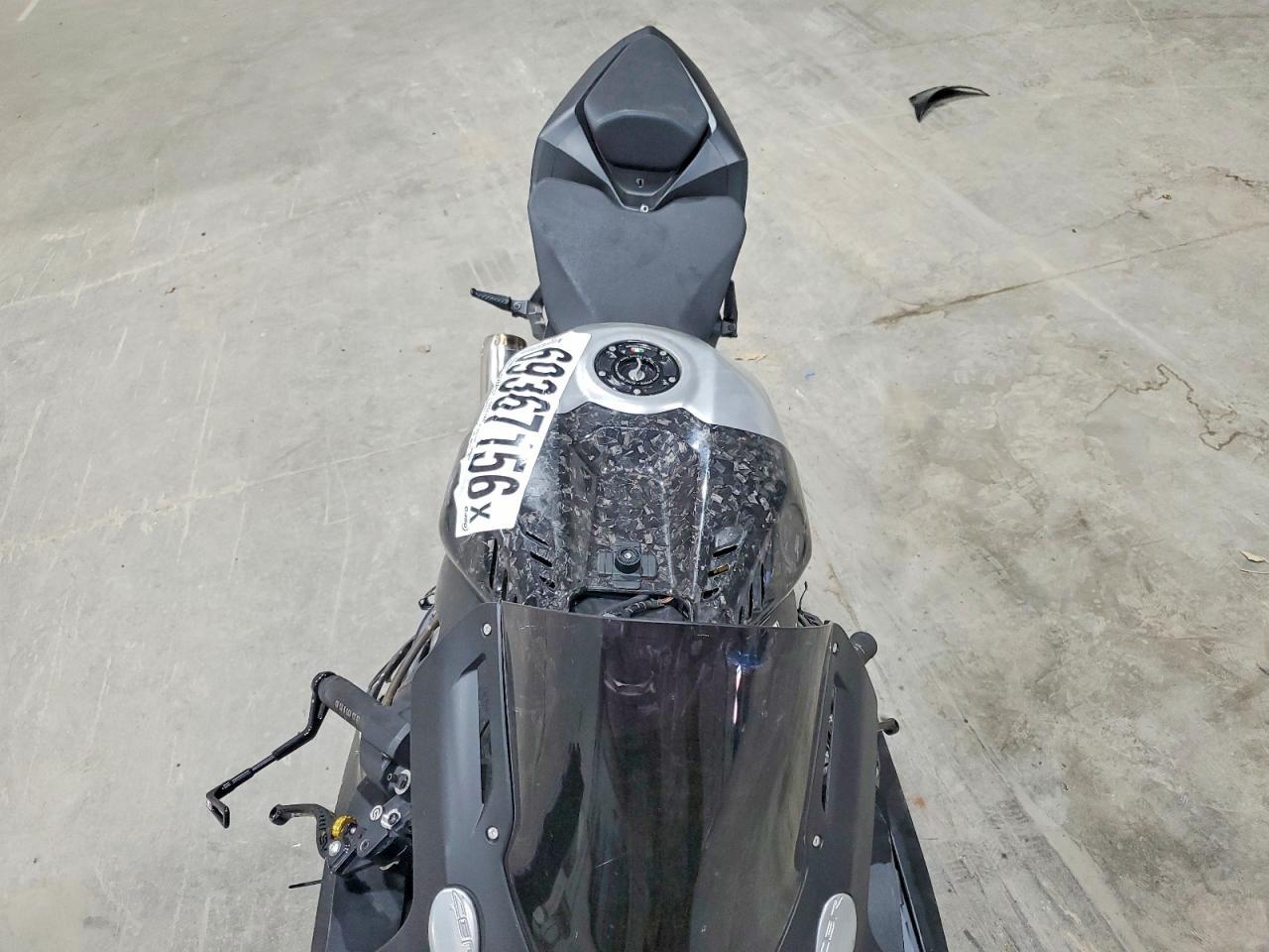 2025 Honda Cbr1000 - Image 5
