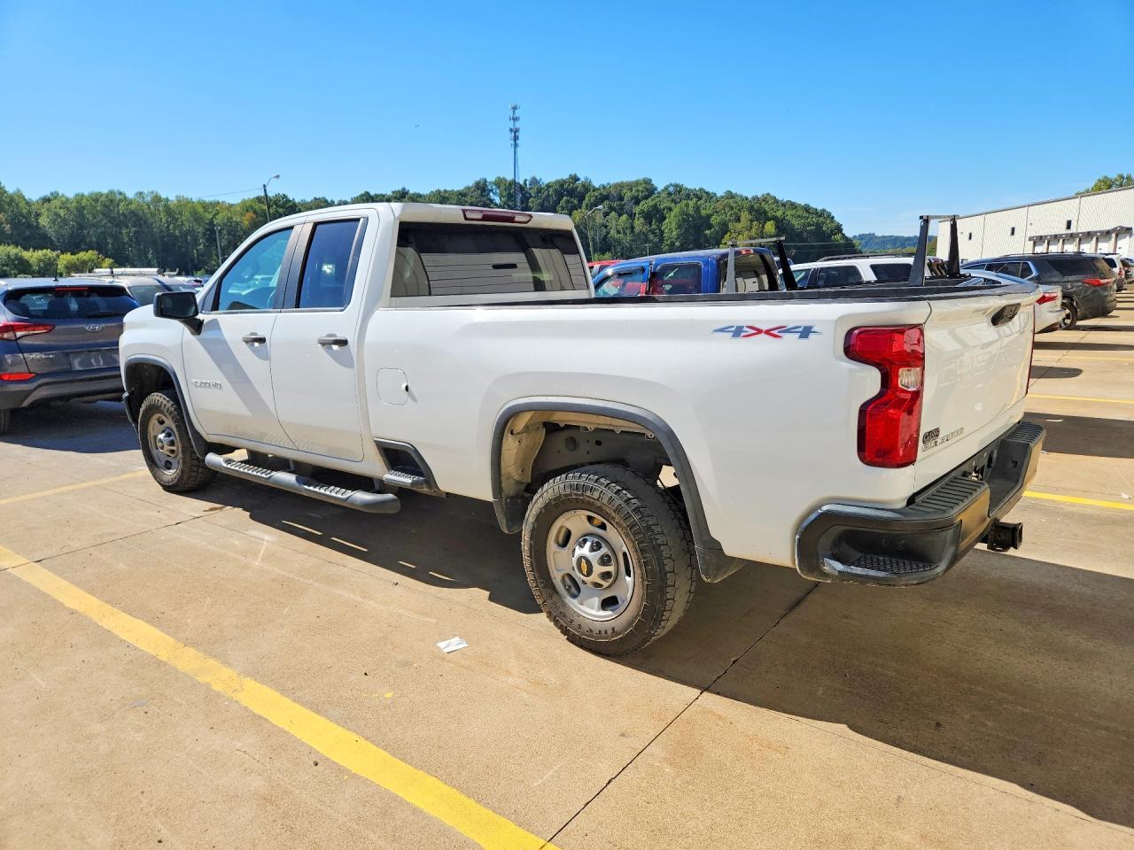 2020 Chevrolet Silverado K2500 Heavy Duty - Фото 2