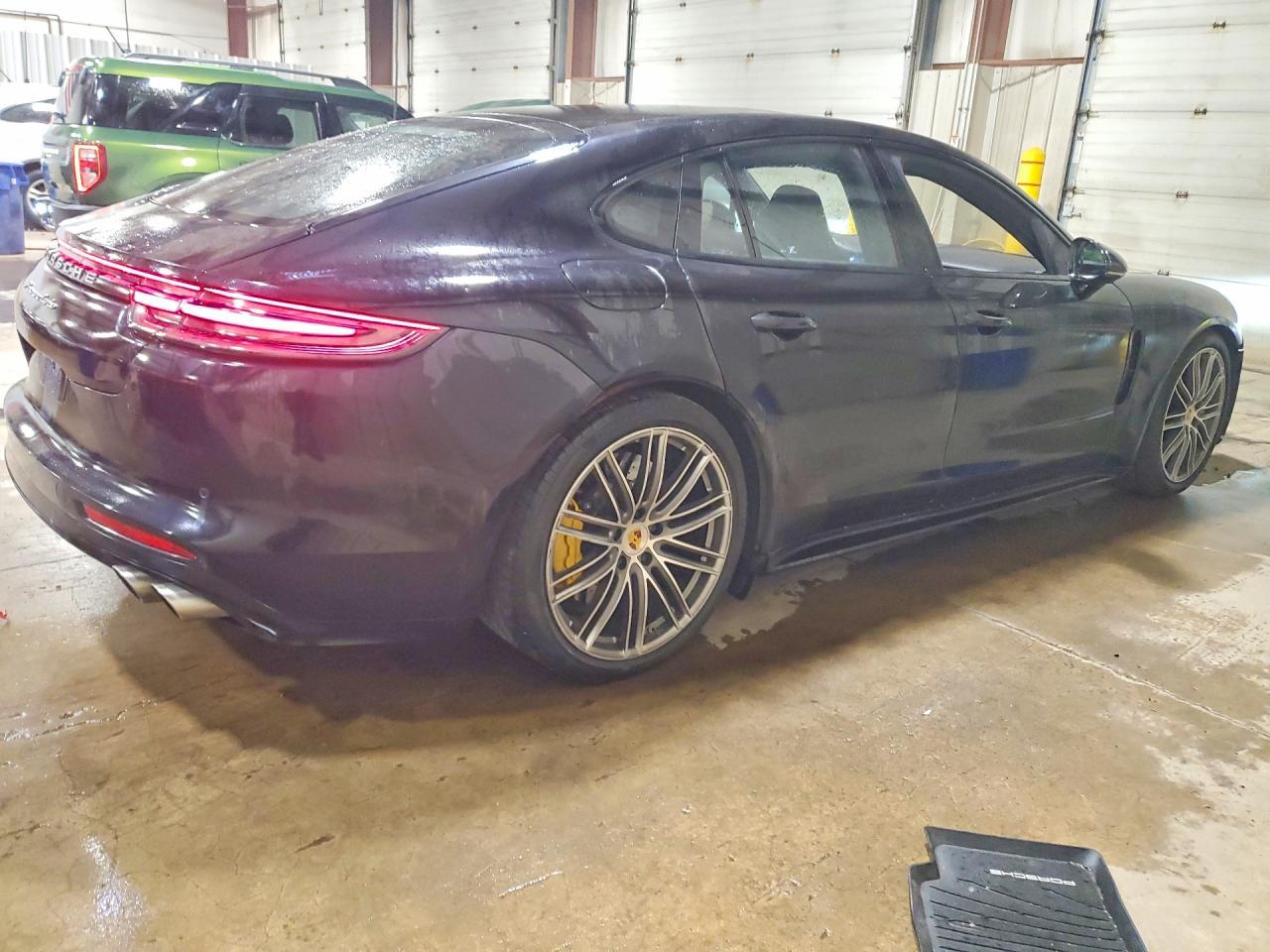 2018 Porsche Panamera Turbo - Image 3