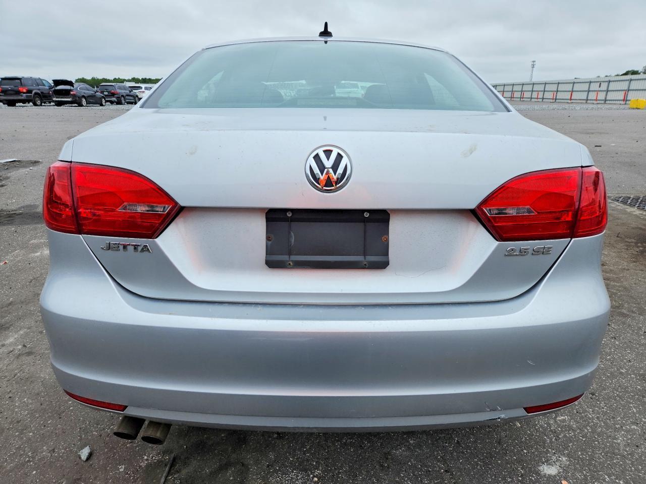 2012 Volkswagen Jetta Se - Фото 6
