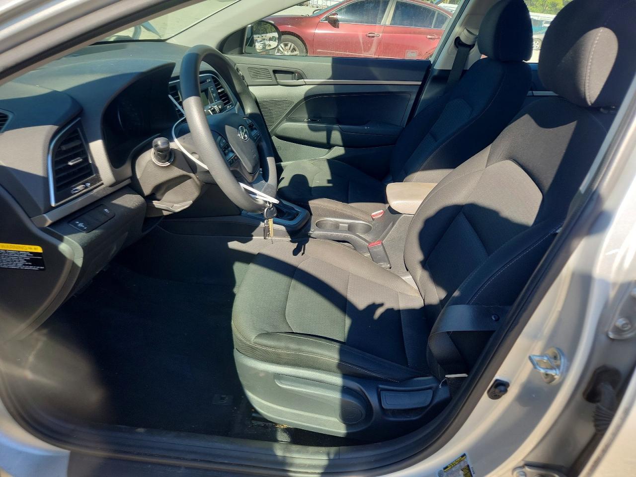2018 Hyundai Elantra Se - Фото 7