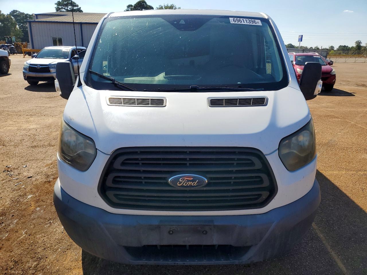 2017 Ford Transit T-250 - Image 5