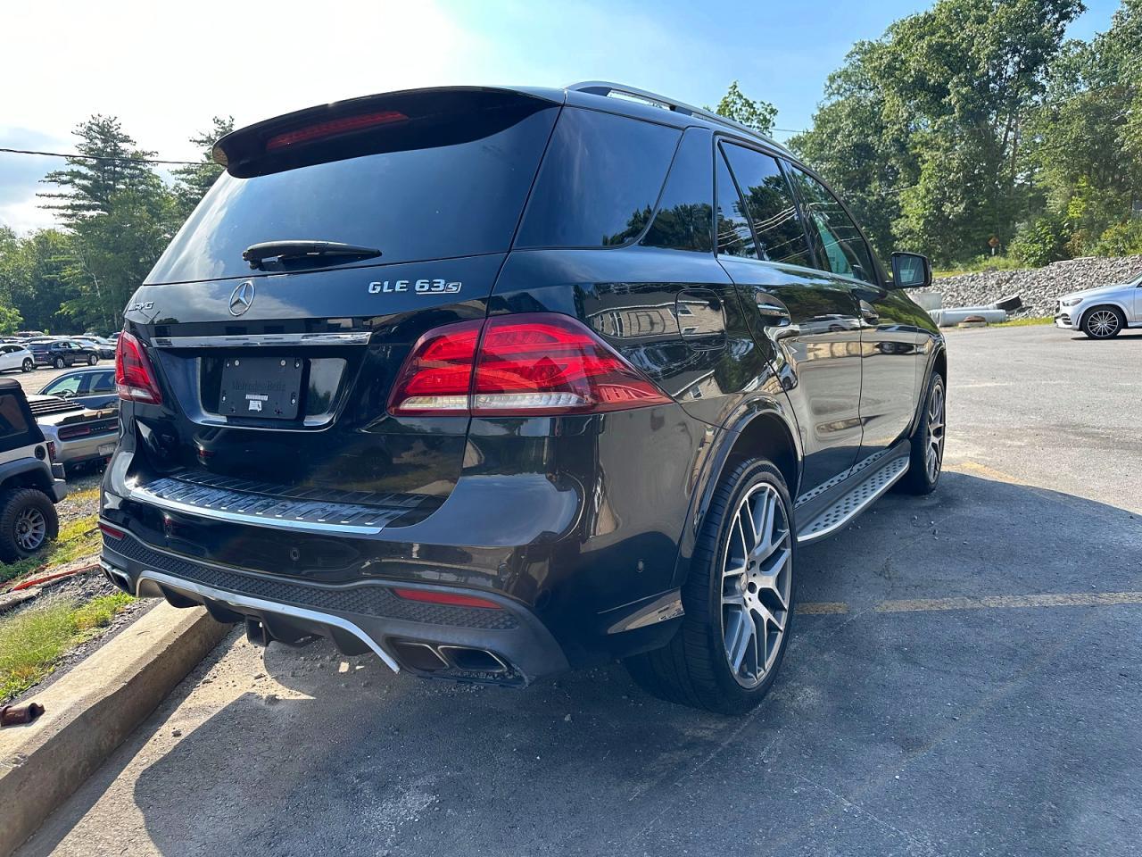 2016 Mercedes-Benz Gle 63 Amg-S 4Matic - Image 3