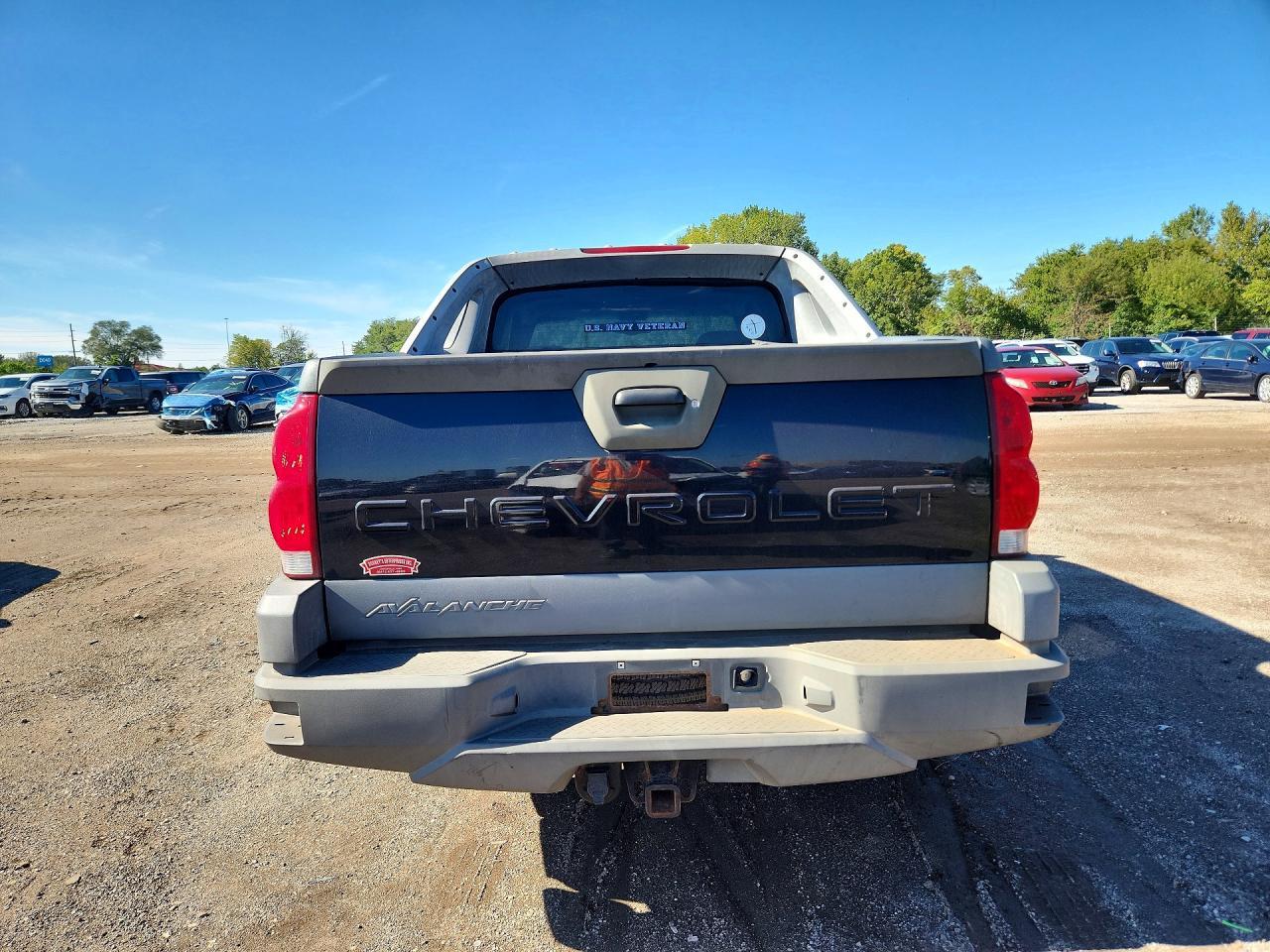 2002 Chevrolet Avalanche K1500 - Image 6