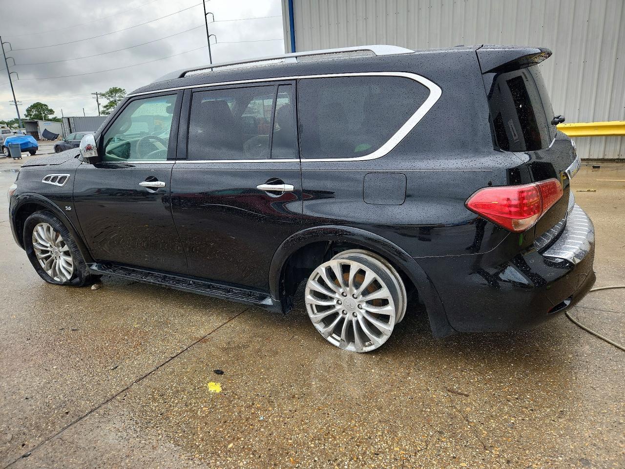 2017 Infiniti Qx80 Base - Image 2