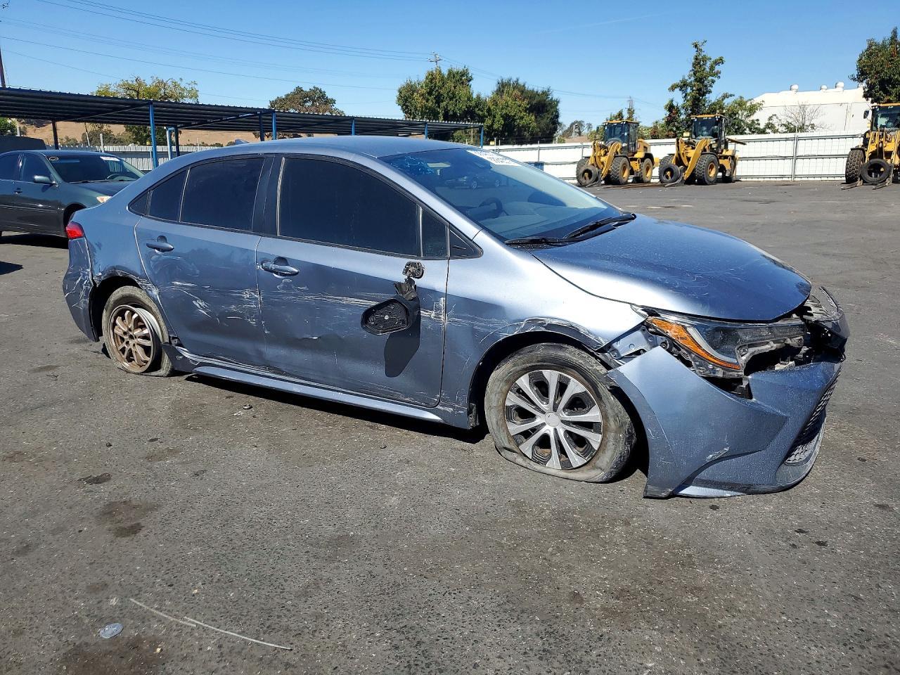 2022 Toyota Corolla Le - Фото 4