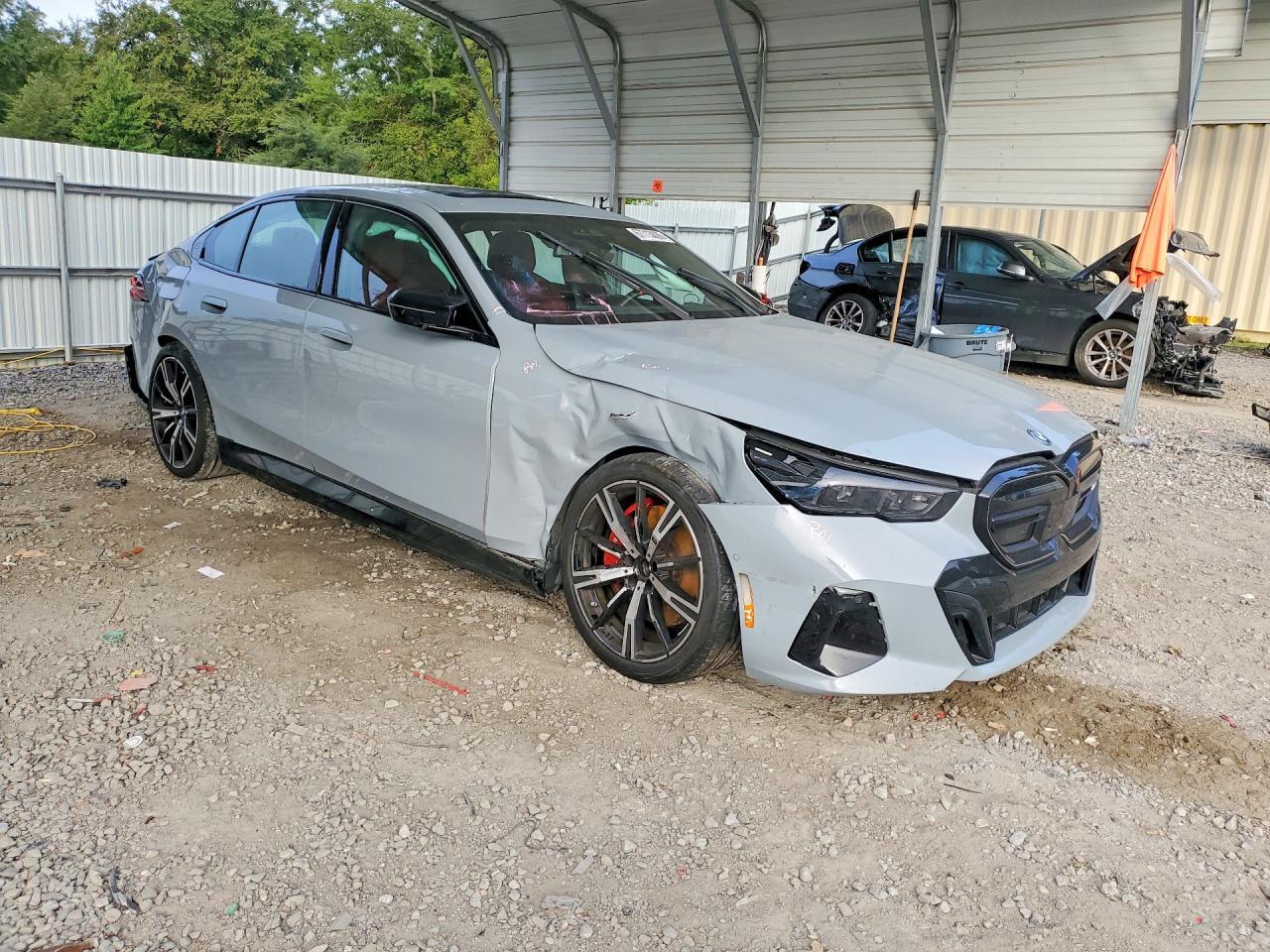 2024 BMW I5 M60 - Фото 4