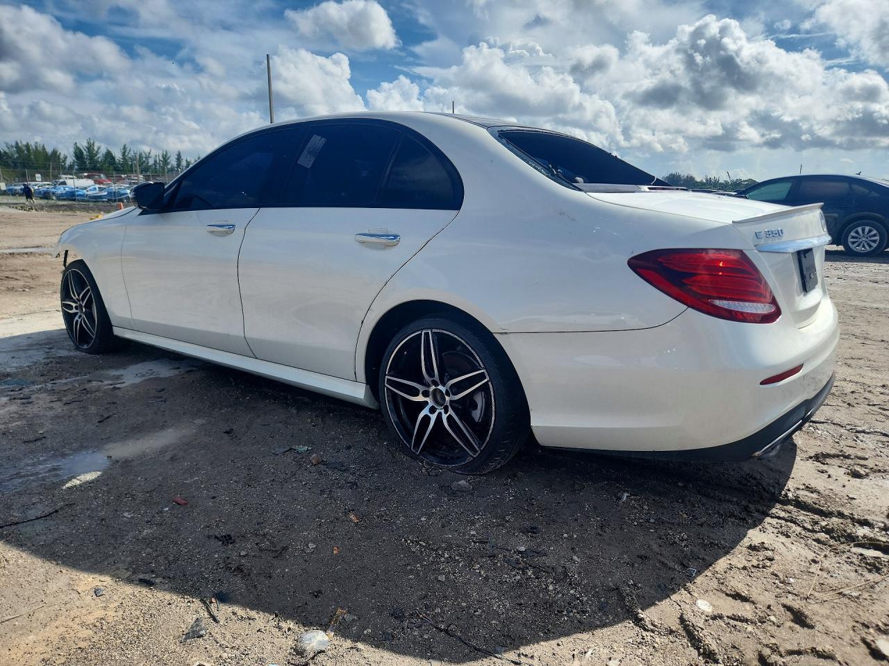 2020 Mercedes-Benz E 350 - Image 2