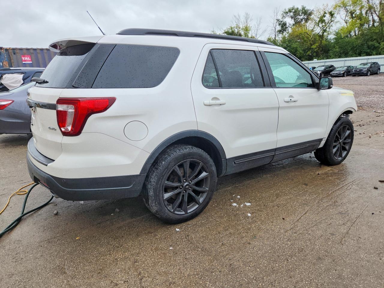 2018 Ford Explorer Xlt - Image 3
