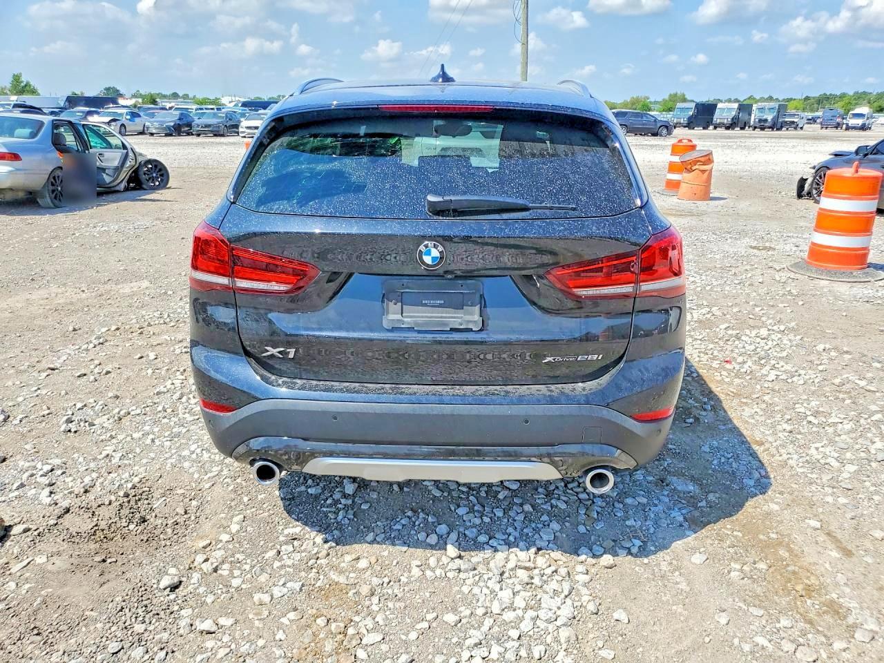 2020 BMW X1 xDrive28I - Фото 6