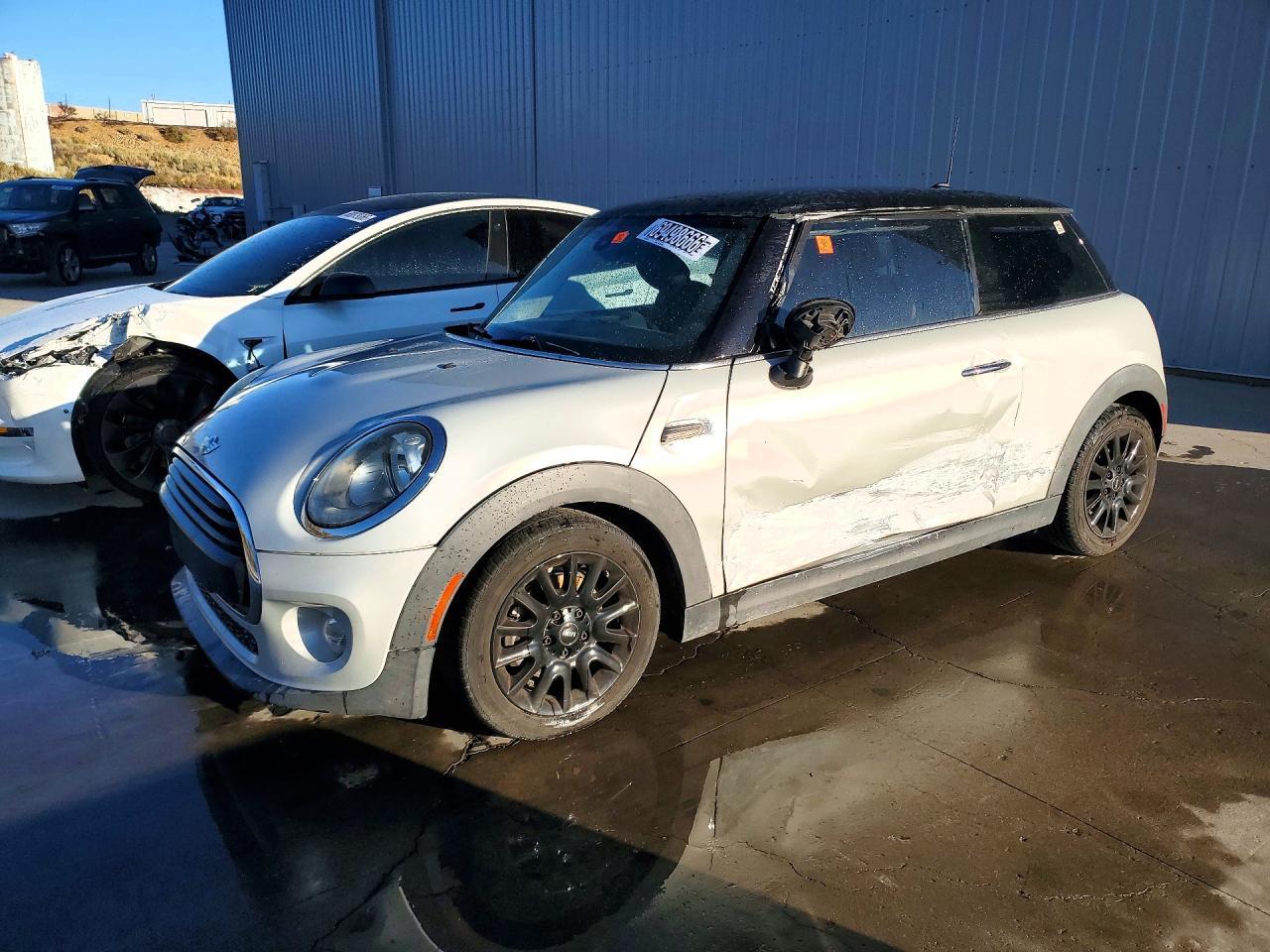 2017 Mini Cooper