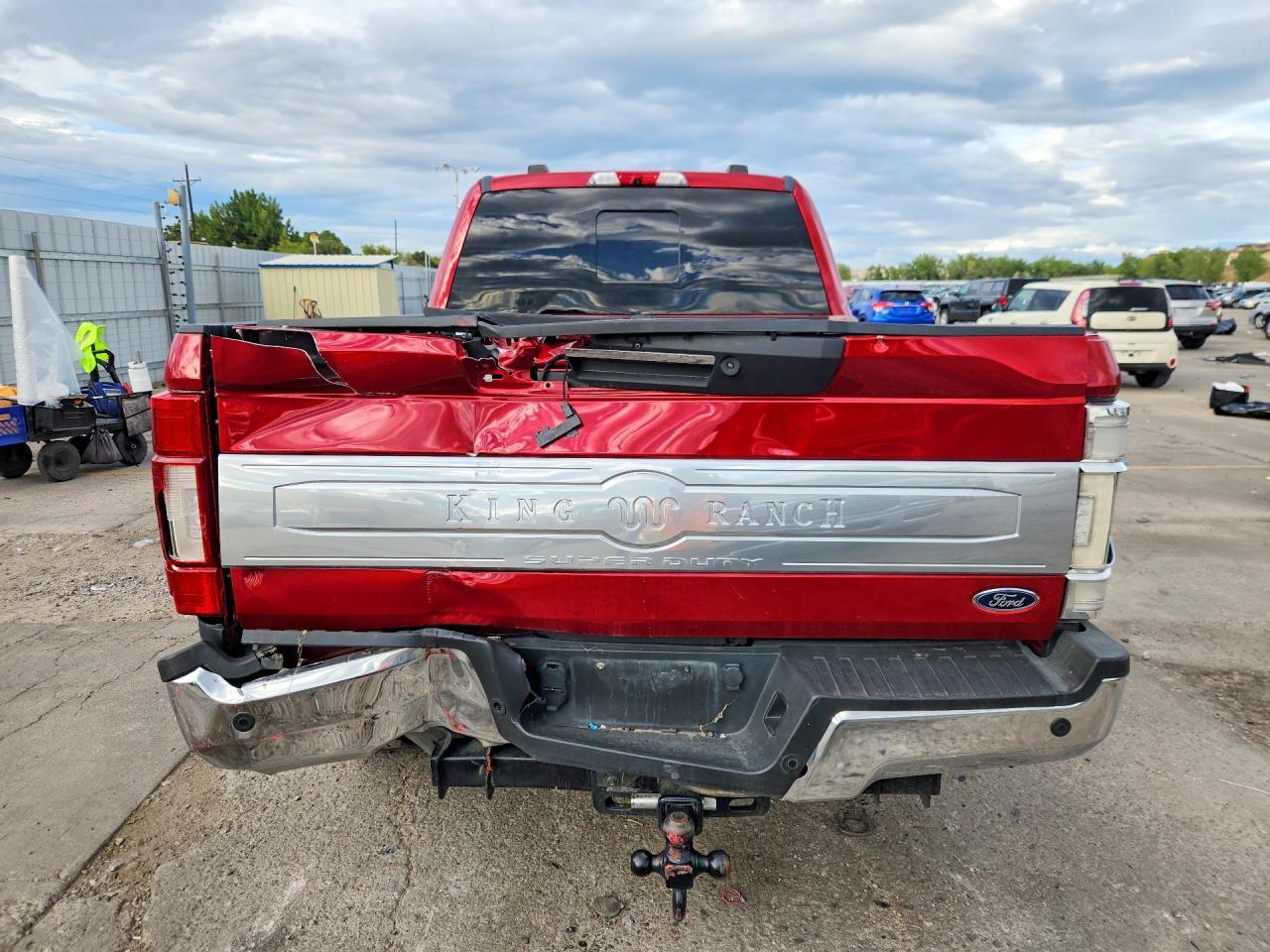 2022 Ford F250 Super Duty - Фото 6