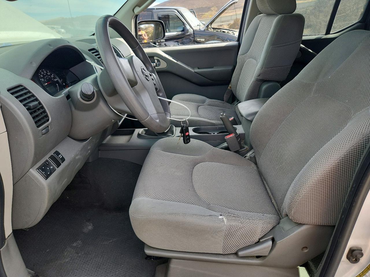 2006 Nissan Frontier Se - Фото 7