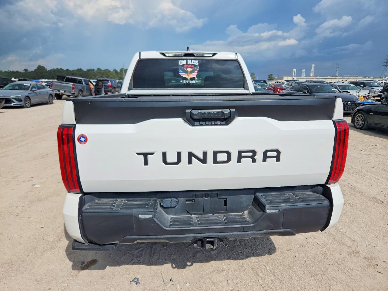 2025 Toyota Tundra Sr5 - Image 6