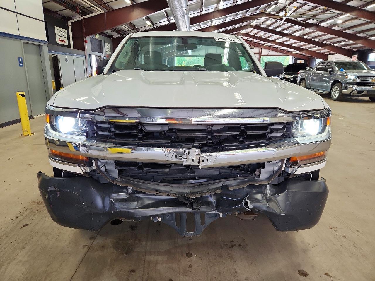 2016 Chevrolet Silverado C1500 - Image 5
