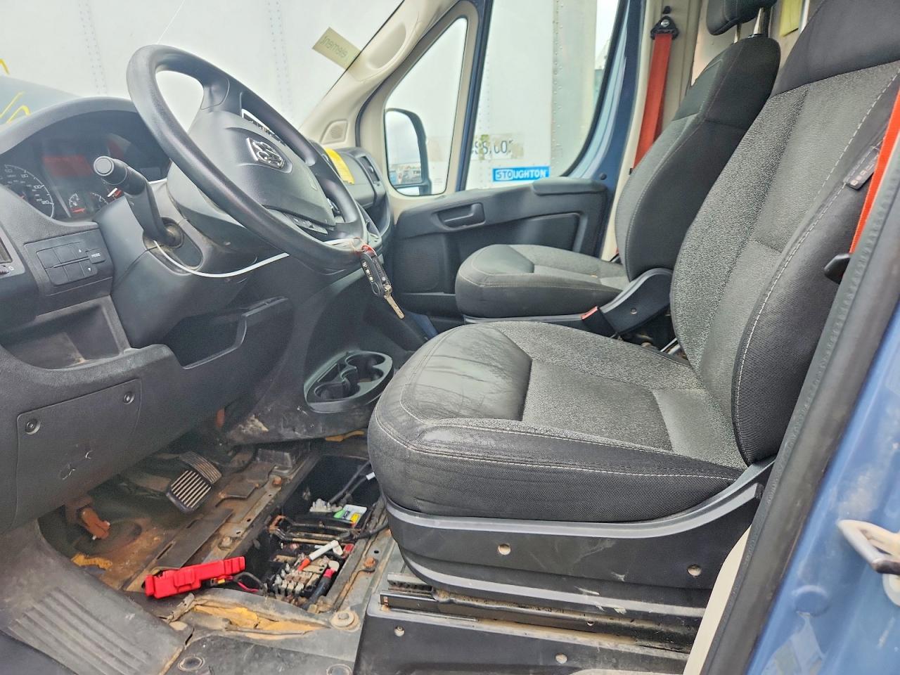 2021 Ram Promaster 3500 Delivery Van - Фото 7