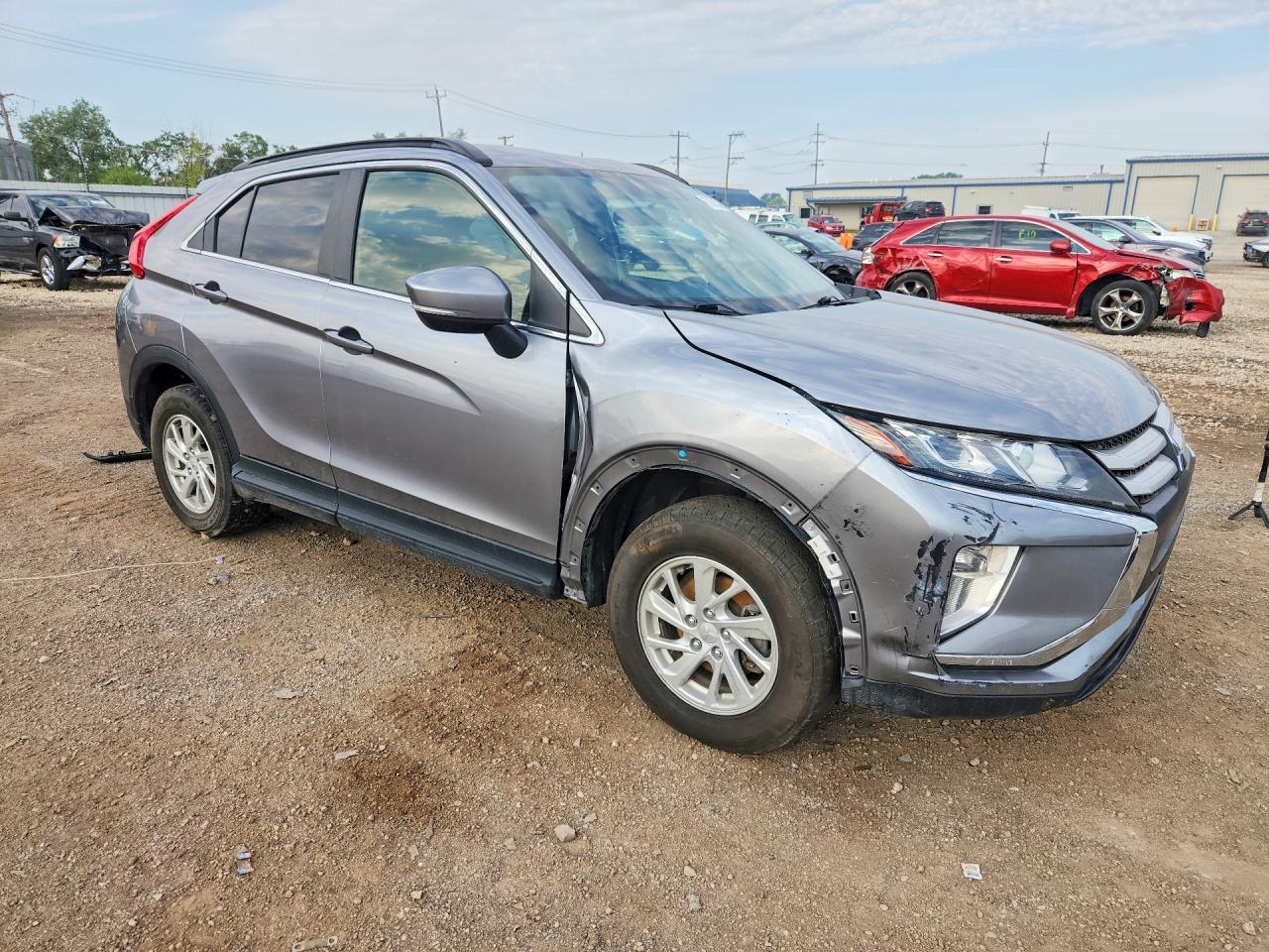 2019 Mitsubishi Eclipse Cross Es - Фото 4