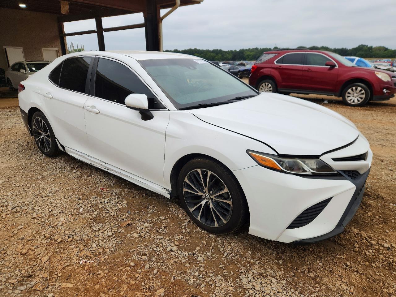 2018 Toyota Camry Se - Фото 4