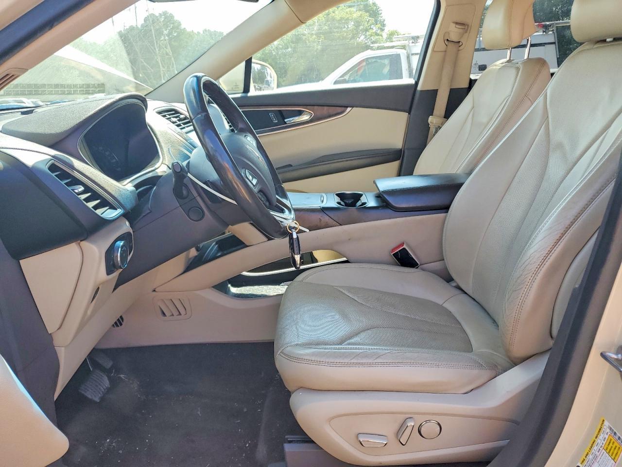 2016 Lincoln Mkx Reserve - Image 7