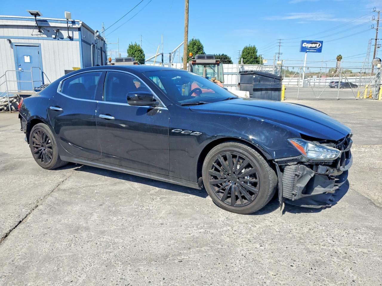 2016 Maserati Ghibli S - Image 4