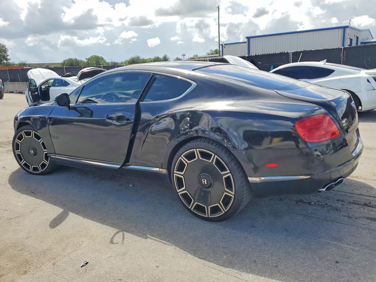 2013 Bentley Continental Gt V8 - Фото 2