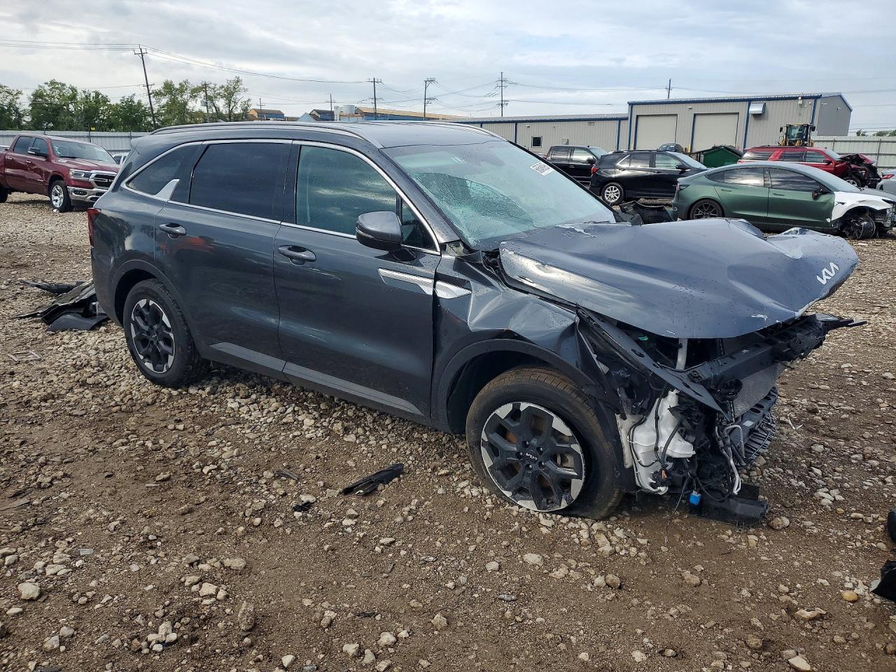 2024 Kia Sorento S - Фото 4