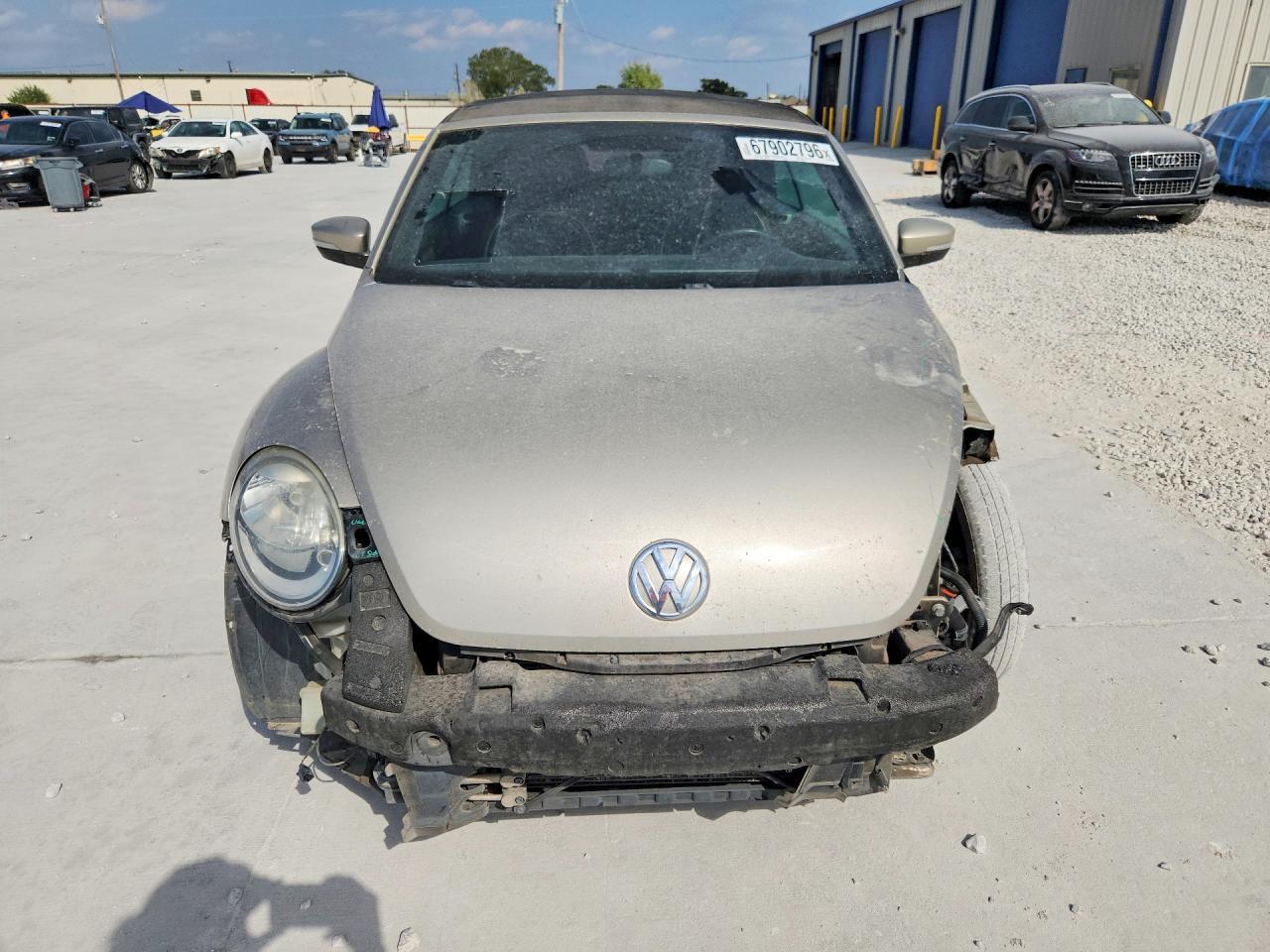 2015 Volkswagen Beetle 1.8T - Image 5