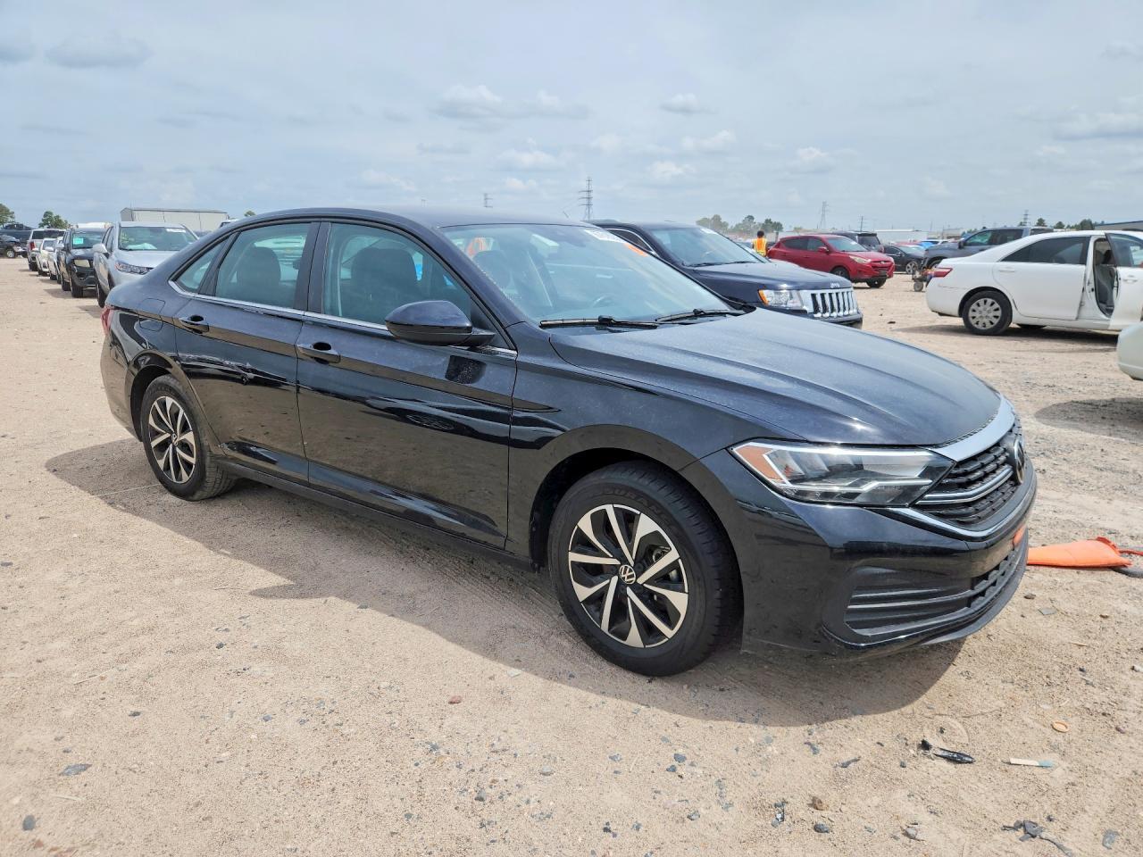 2024 Volkswagen Jetta S - Фото 4