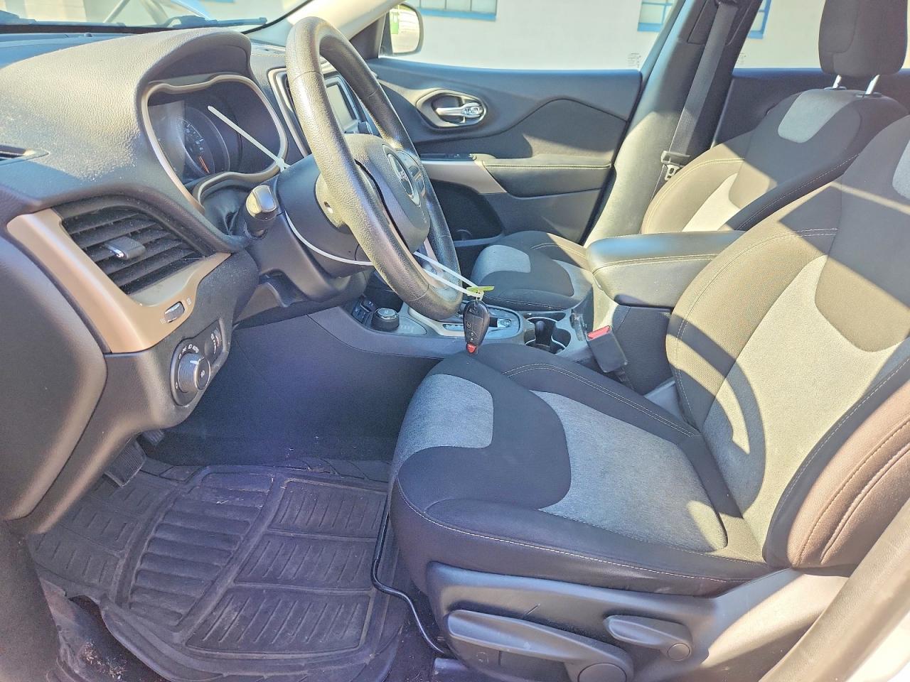 2018 Jeep Cherokee Latitude - Фото 7