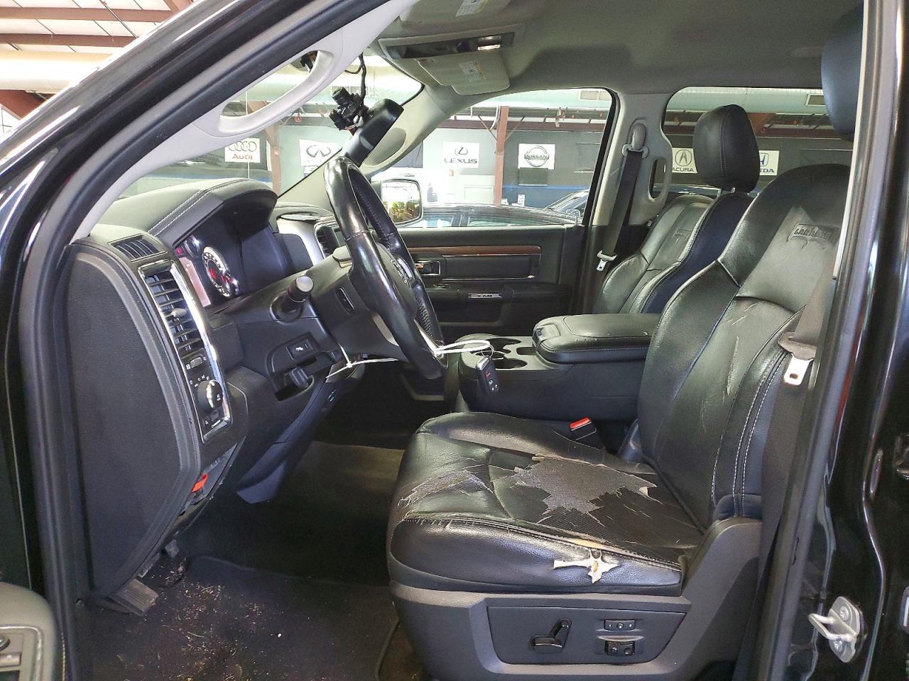 2015 Ram 1500 Laramie - Image 7