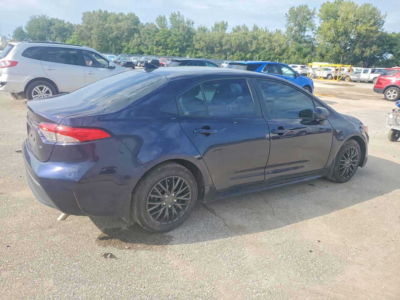 2025 Toyota Corolla Le - Image 3