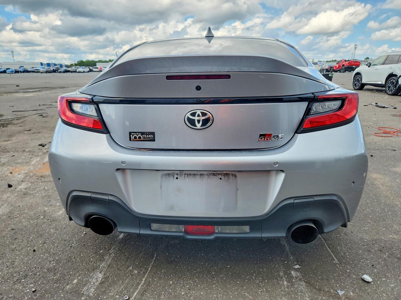 2024 Toyota Gr 86 Premium - Фото 6