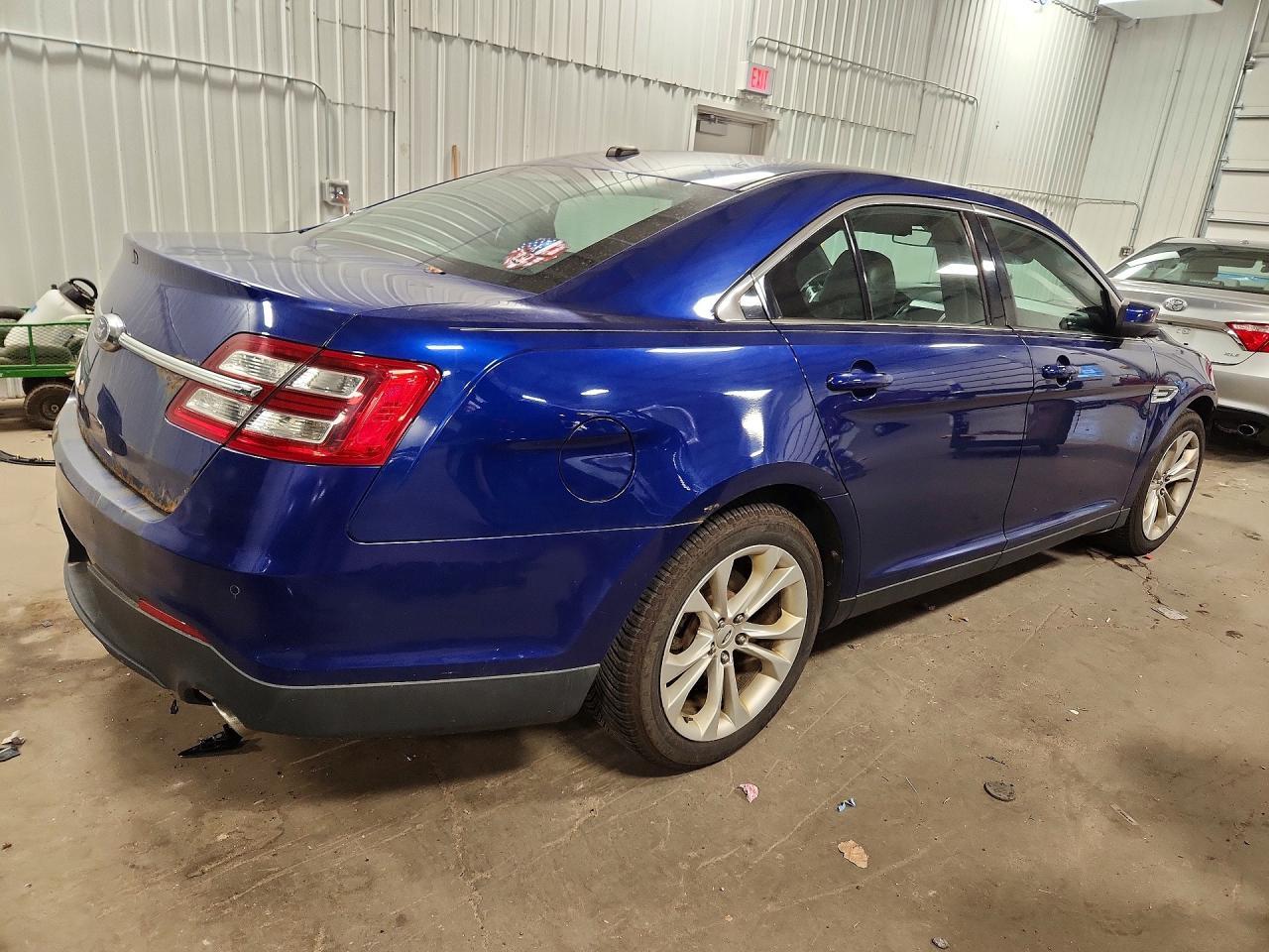 2013 Ford Taurus Sel - Фото 3