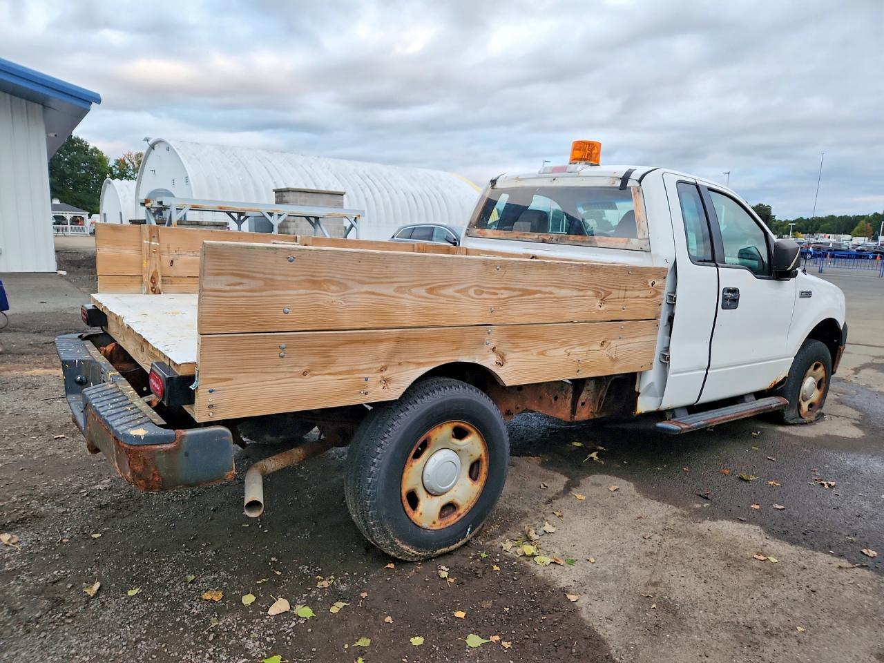 2006 Ford F150 - Image 3