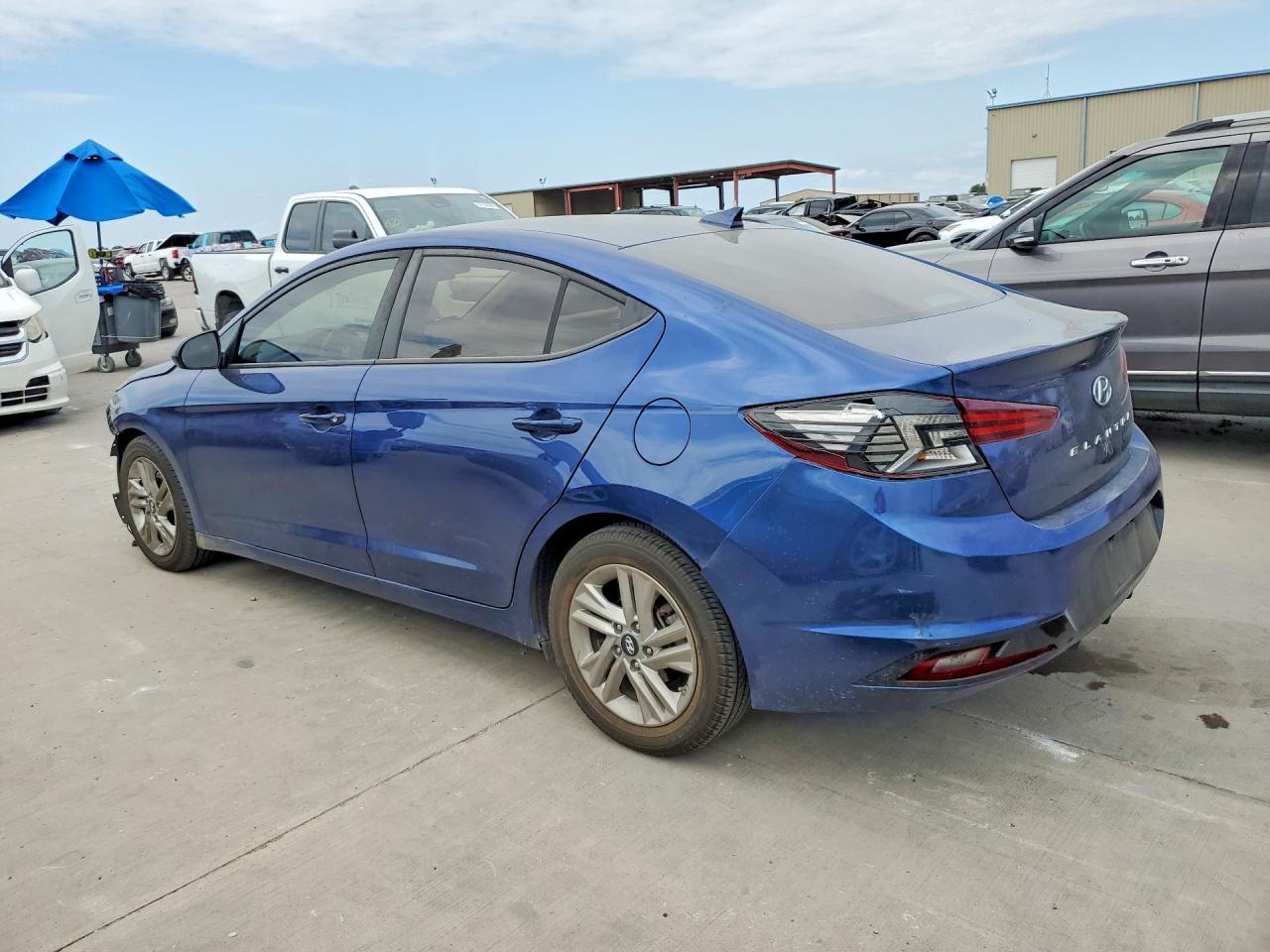 2020 Hyundai Elantra Sel - Фото 2