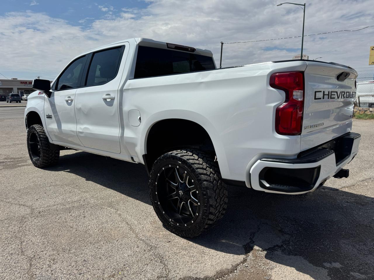 2021 Chevrolet Silverado K1500 Rst - Фото 3